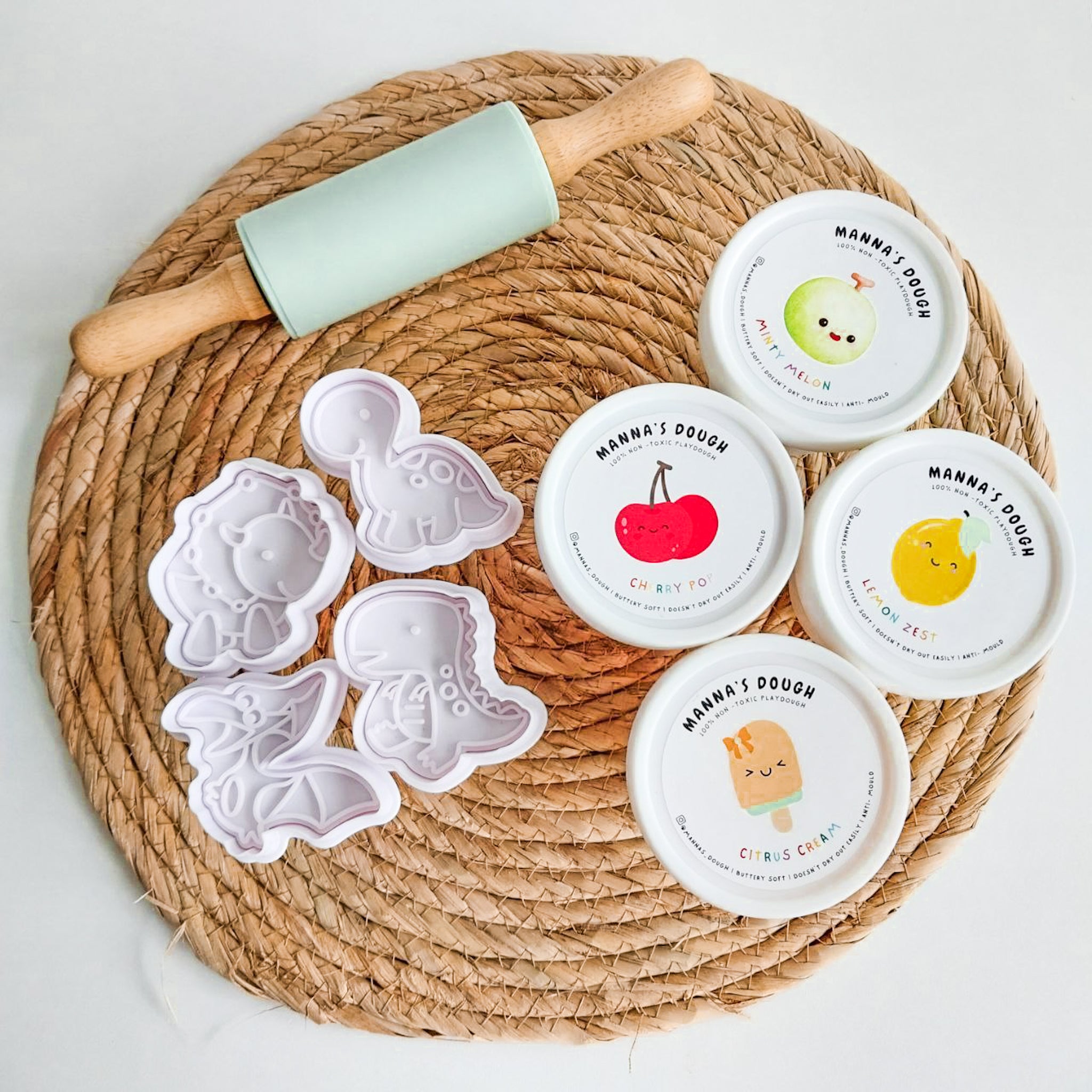 Jurassic Friends Kit (Large)