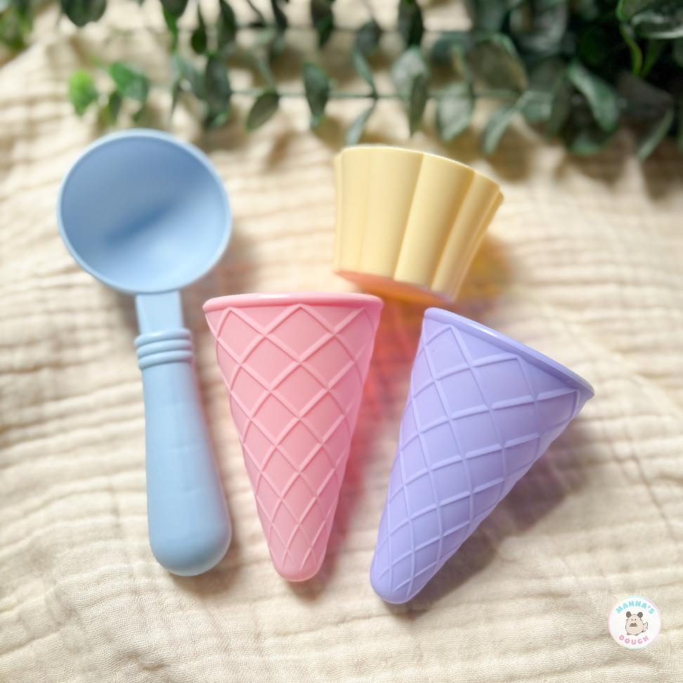Pastel Ice Cream Cone Set