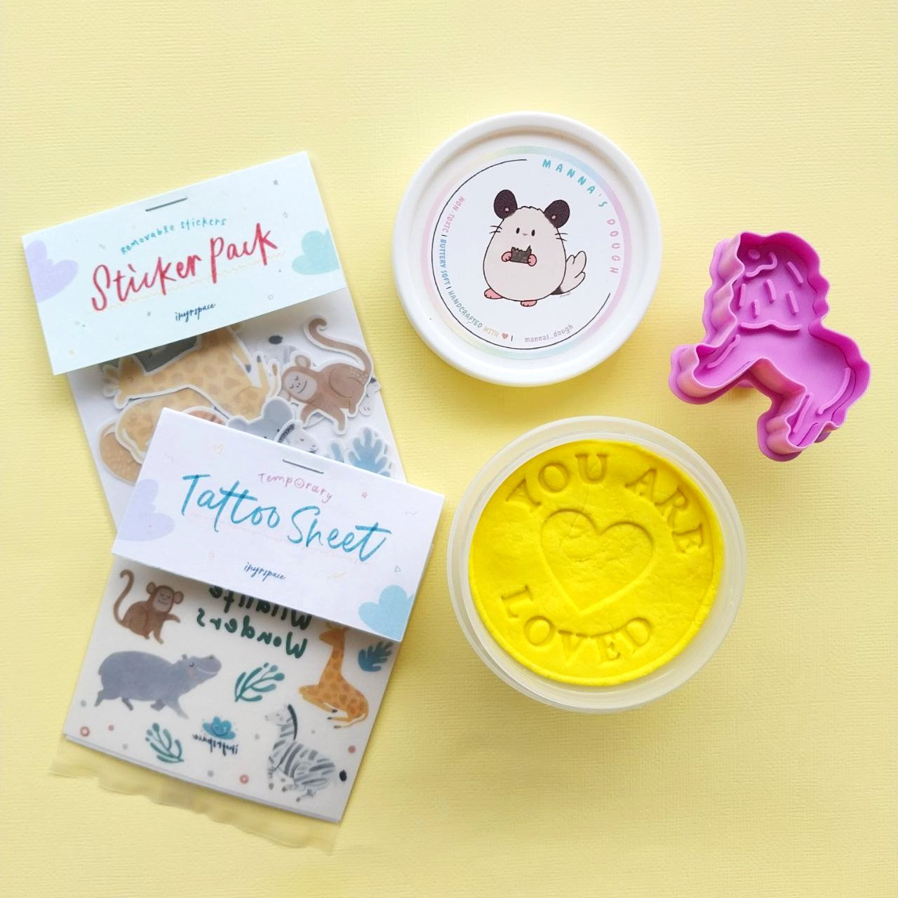 Wild Safari Party Pack (Bundle C - Tattoo + Reusable Stickers + Playdough + Stamper)